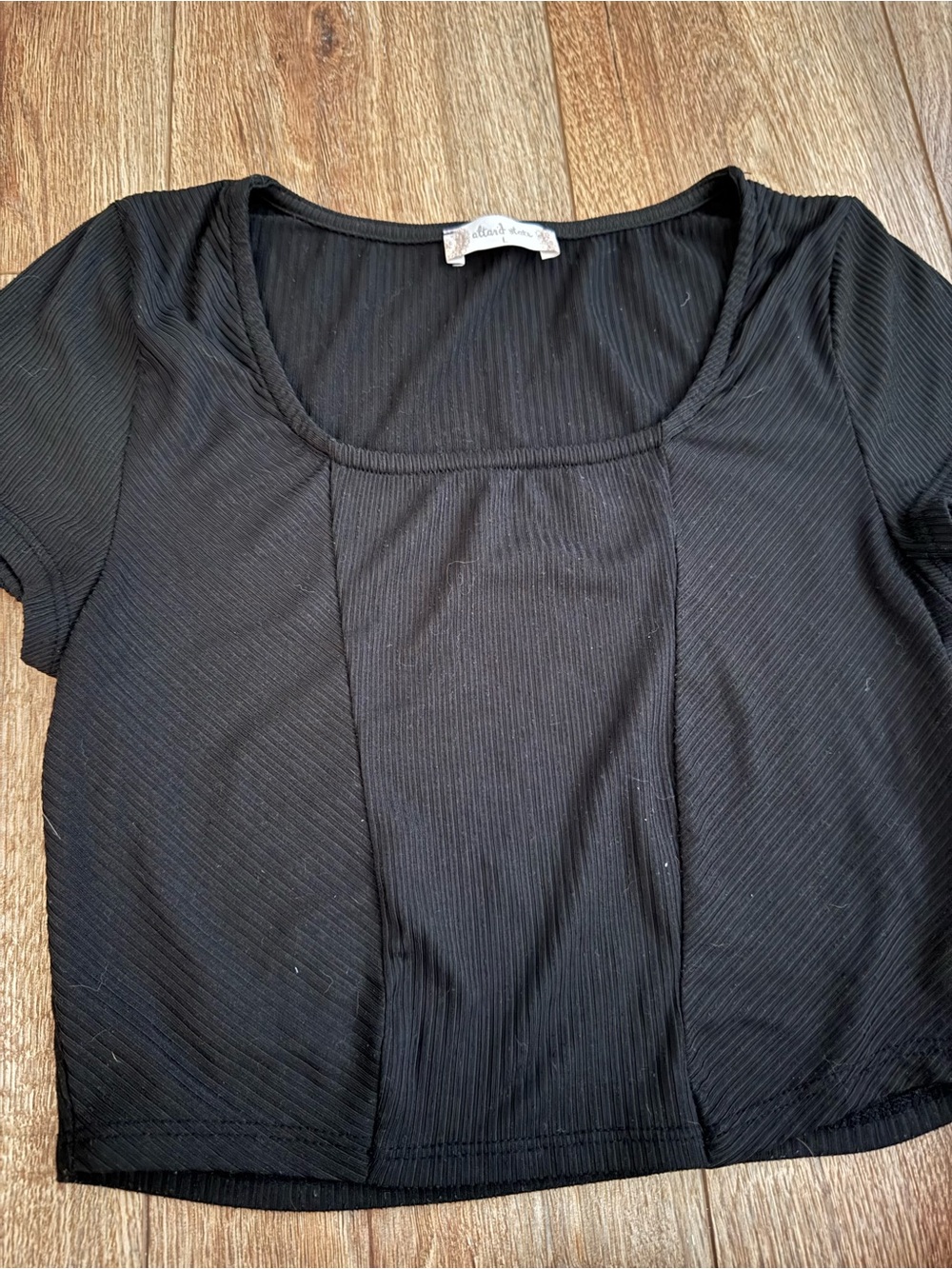 Altar’d State Black Ribbed Scoop Neck Women’s Top L